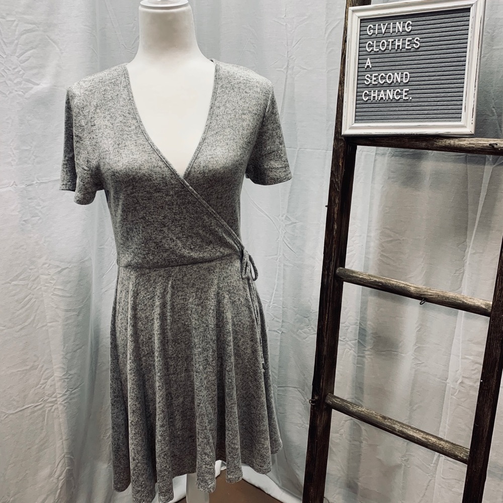 ALYA | wrap dress | size medium